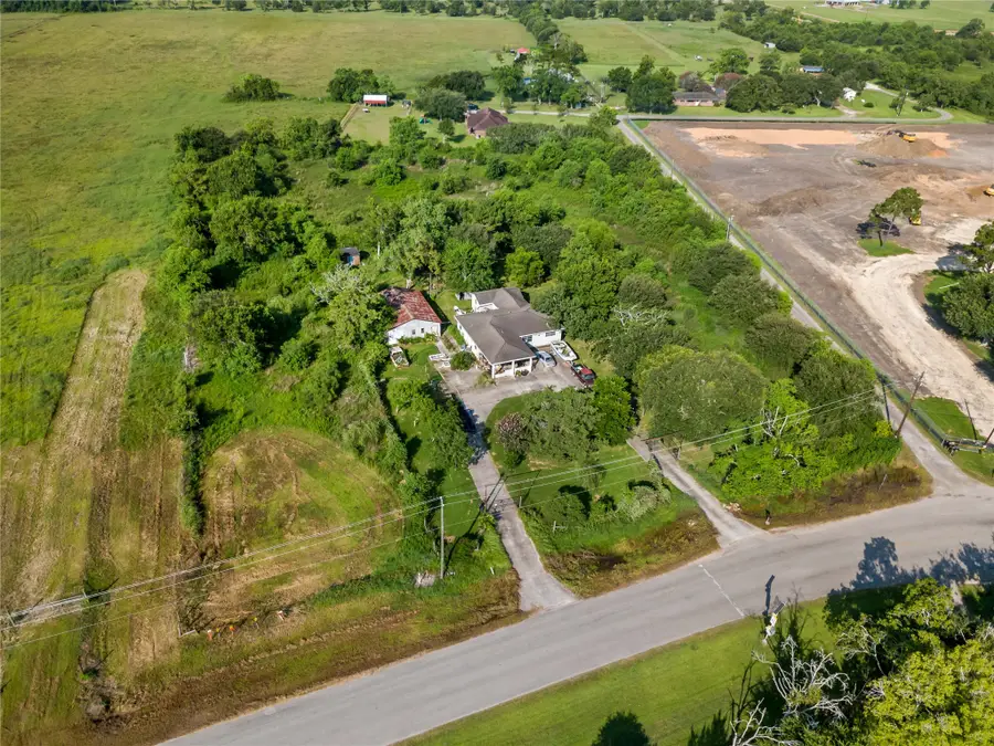 5152 Mustang Road, Alvin, TX 77511 - #2
