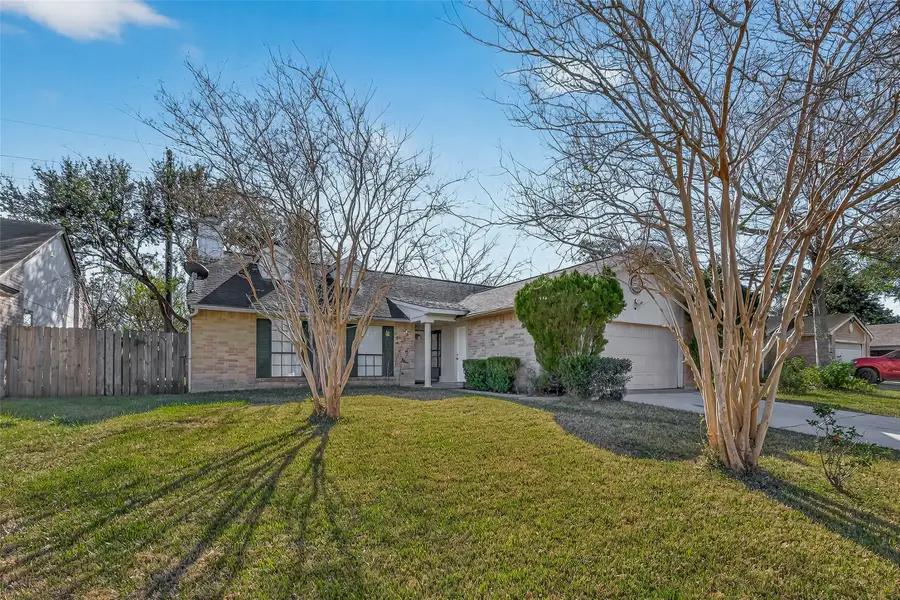 15507 Rio Del Sol Drive, Houston, TX 77083 - Image #2