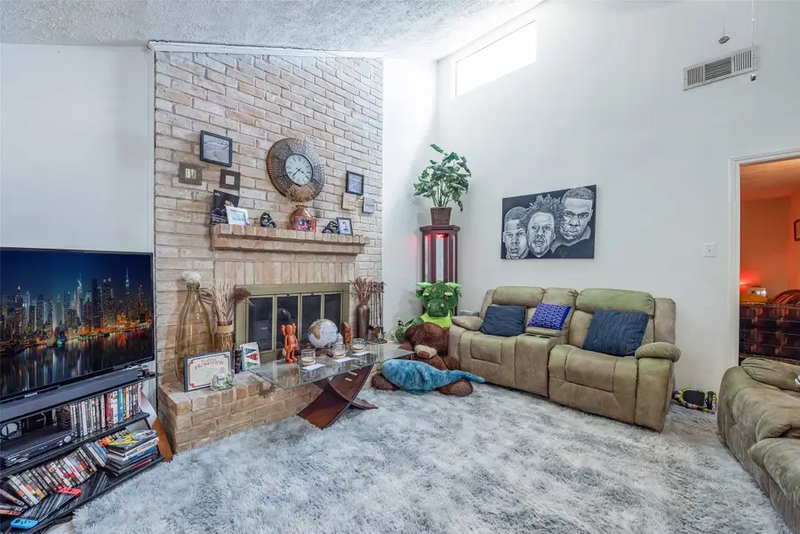 10827 Braes Forest Drive, Houston, TX 77071 - #3