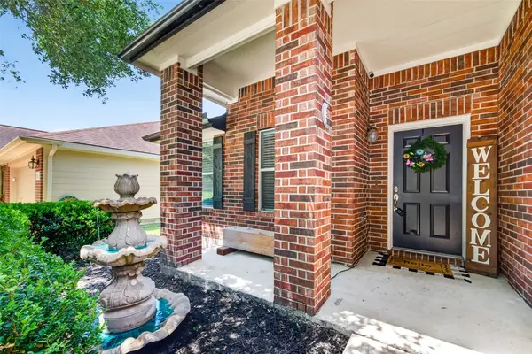 9507 Almond Glen Court, Houston, TX 77044