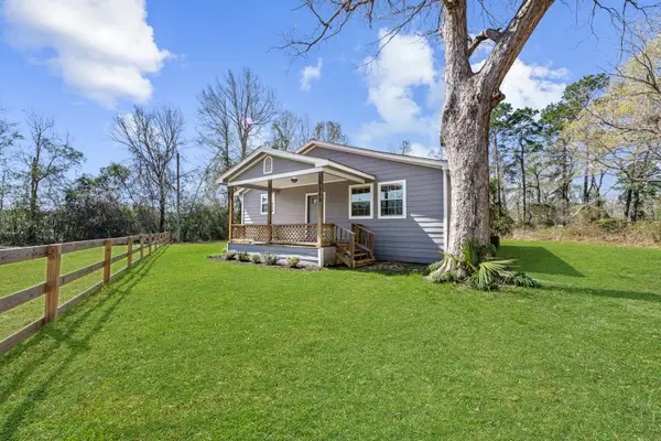 17343 Western Hill Drive, Conroe, TX 77302