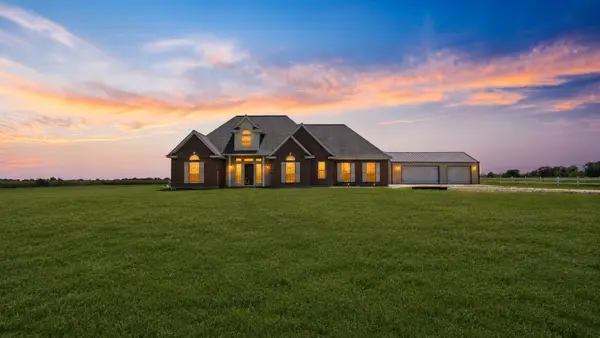 4628 Fm 457, Bay City, TX 77414