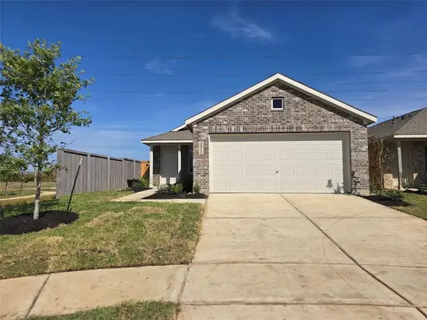 6010 Sherman Lakes Drive, Humble, TX 77338
