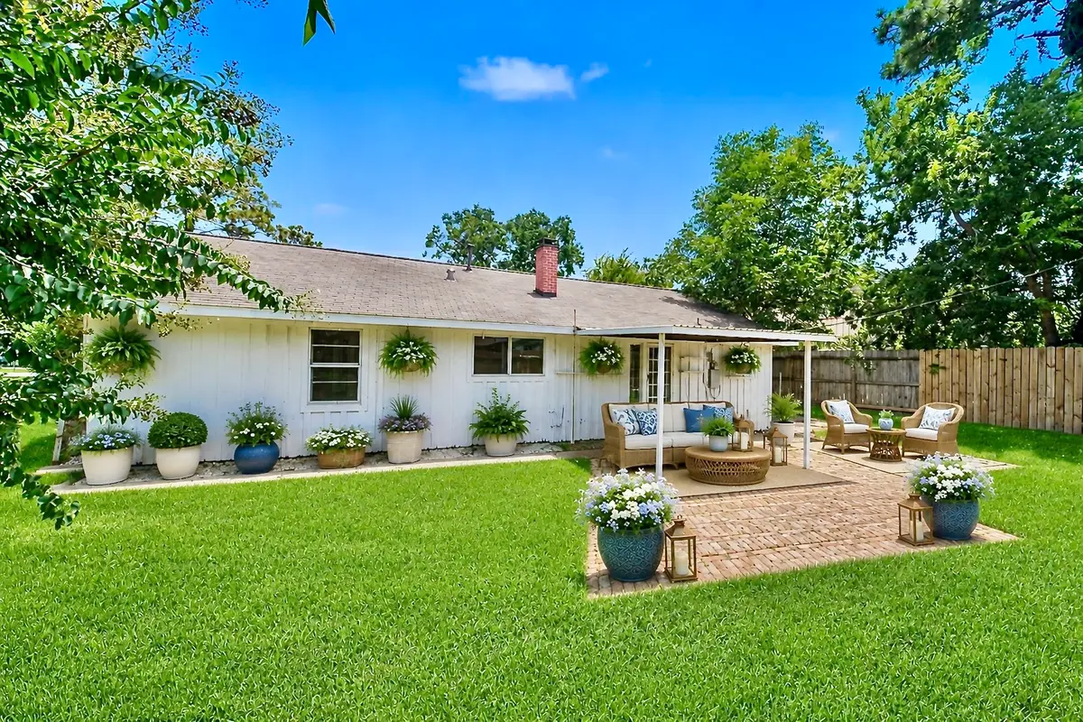 626 Shore Acres Boulevard, Shoreacres, TX 77571 - #1