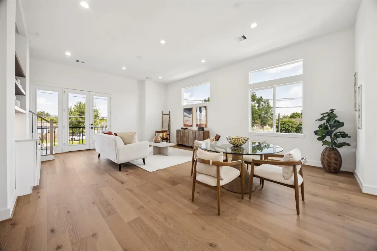 2812 Mills Street, Houston, TX 77026 - #1