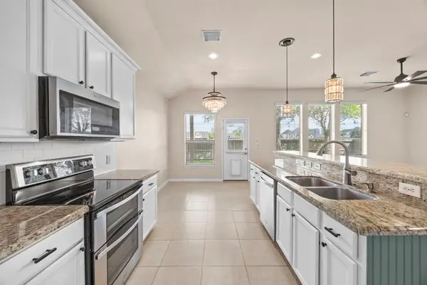 28130 Canyon Wren Drive, Katy, TX 77494