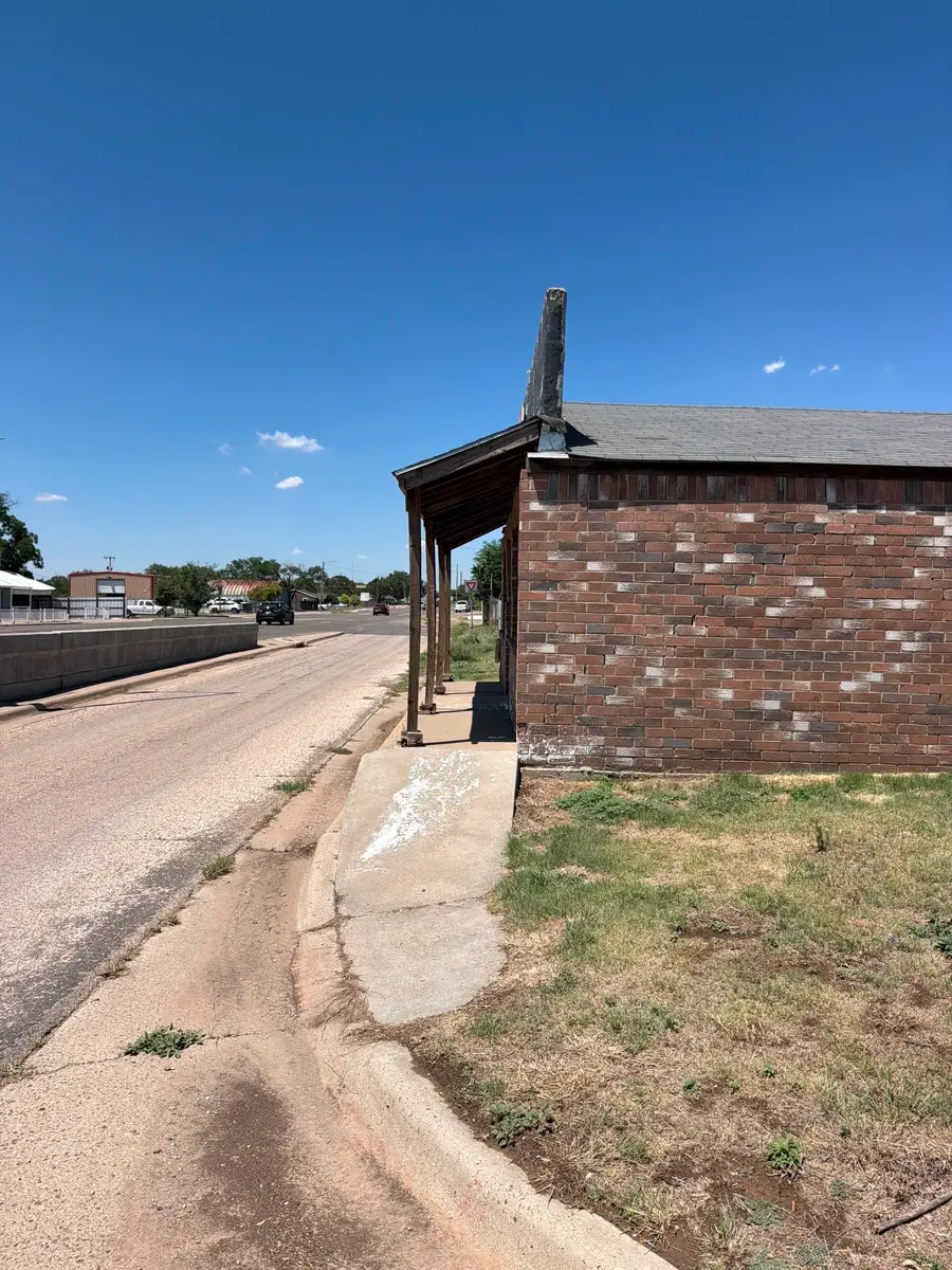 300 N Hughes Street, Amarillo, TX 79107 - #2