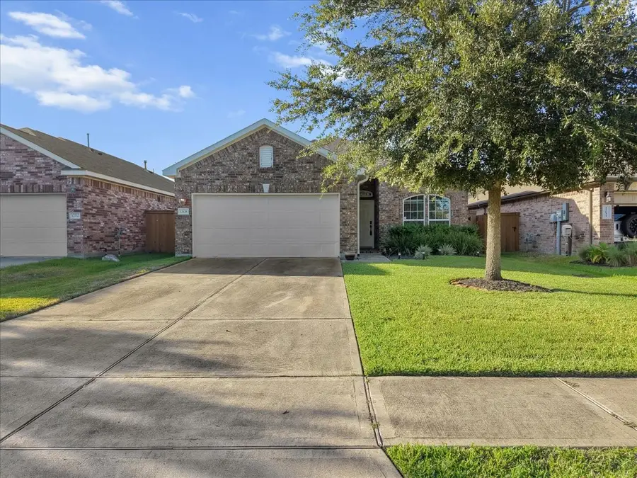12638 Pirate Bend Drive, La Marque, TX 77568 - #2