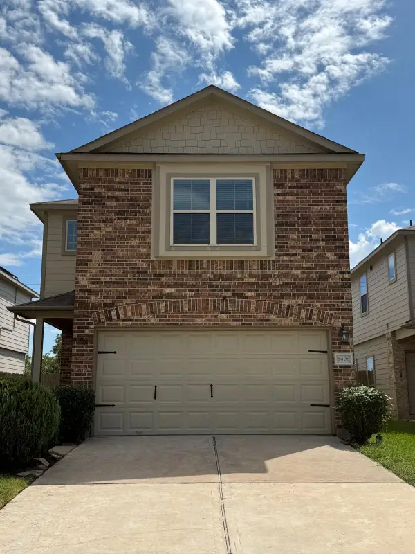 6408 Macroom Meadows Lane, Houston, TX 77048