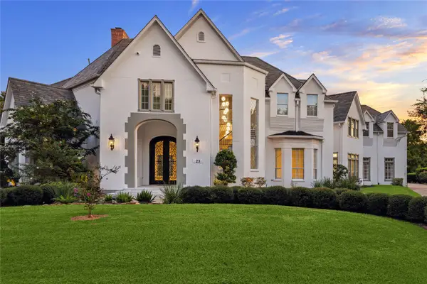 23 Glen Eagles Dr, Sugar Land, TX 77479
