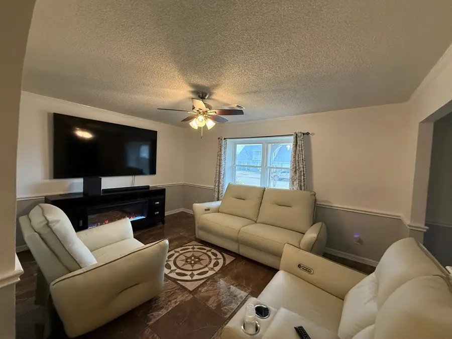 10911 Sageyork Dr, Houston, TX 77089 - #3