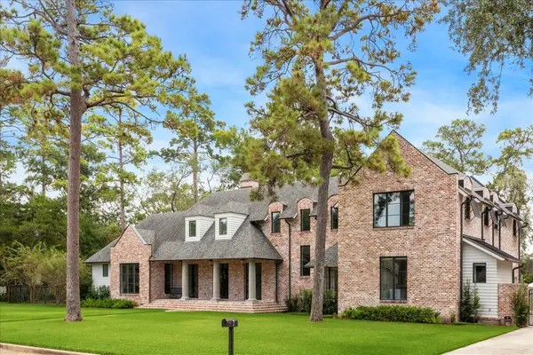 7 Hedwig Shadows Drive, Houston, TX 77024