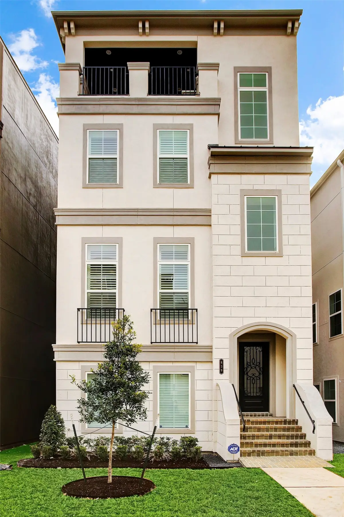 839 Dunleigh Meadows Lane, Houston, TX 77055 - #1