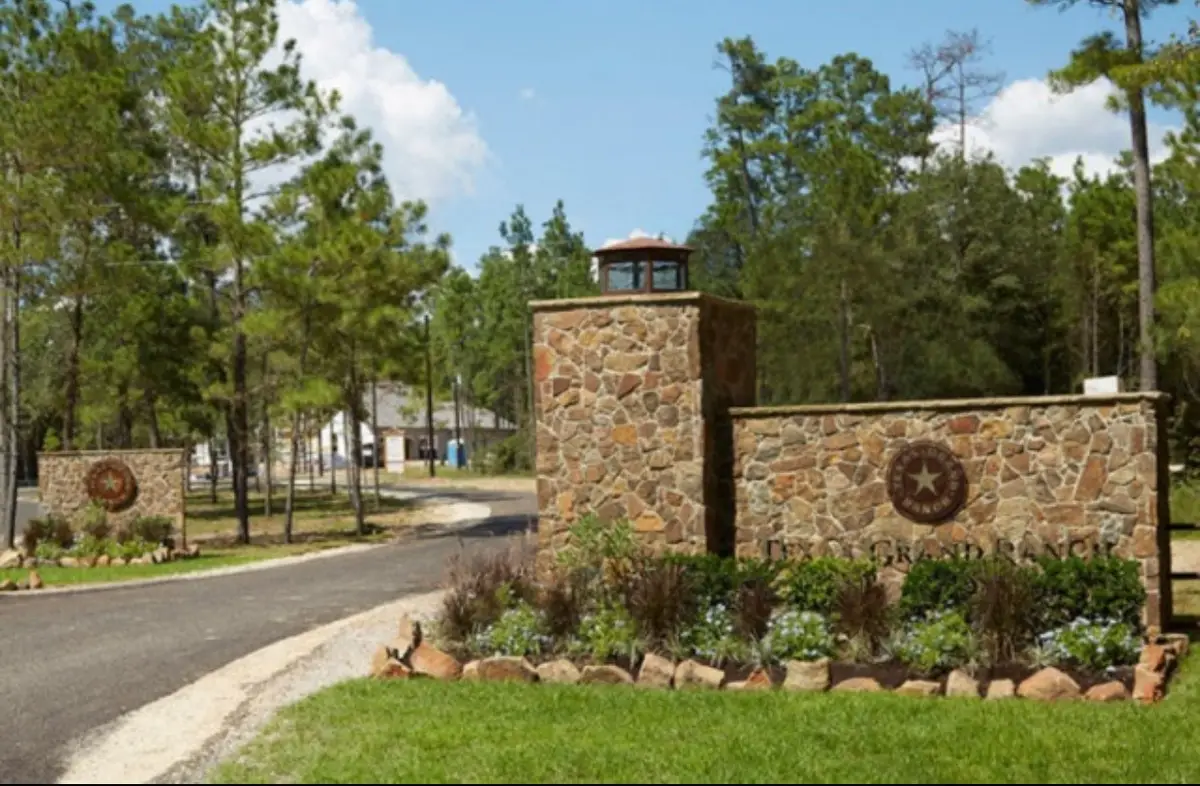 3b-1-76 Winchester Road, Huntsville, TX 77340 - Image #1