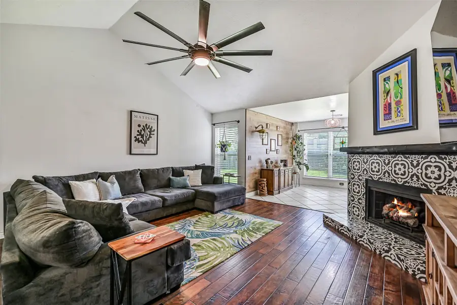 4009 Spring Branch Drive E, Pearland, TX 77584 - #2
