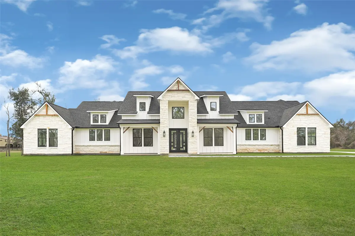 16915 Hamill Drive, Rosharon, TX 77583 - Image #1