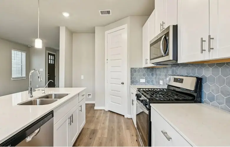 701 Sand Dollar, Kemah, TX 77565 - Image #2