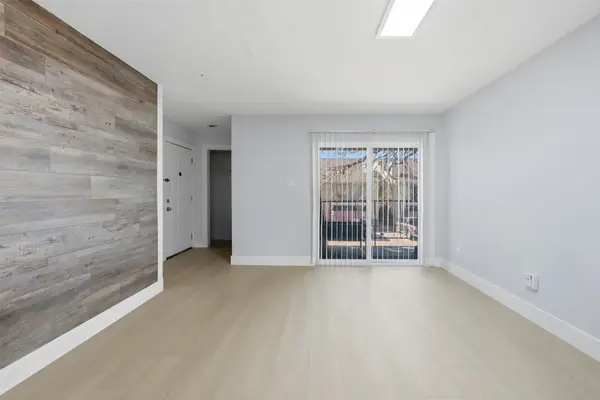 9350 Country Creek Drive #41, Houston, TX 77036