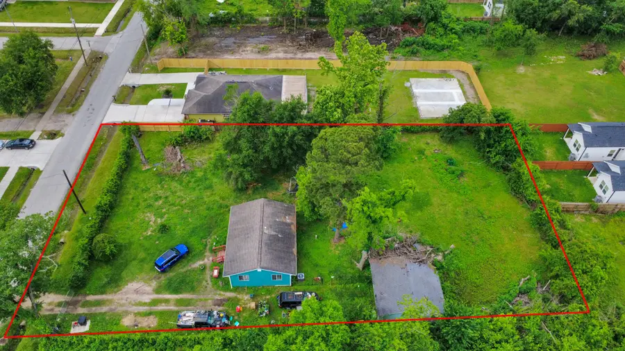 8511 Peachtree Street, Houston, TX 77016 - #2