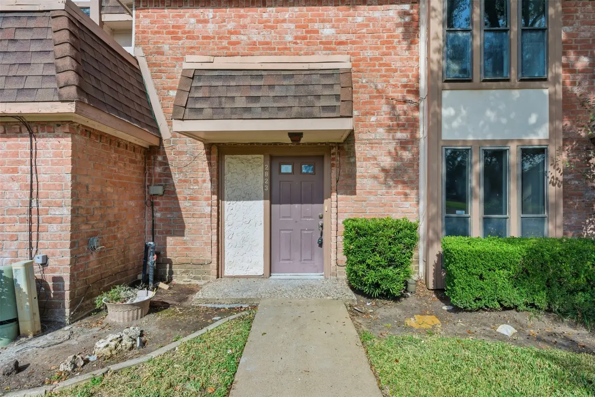 2823 Cambridge Lane, Missouri City, TX 77459 - Image #1