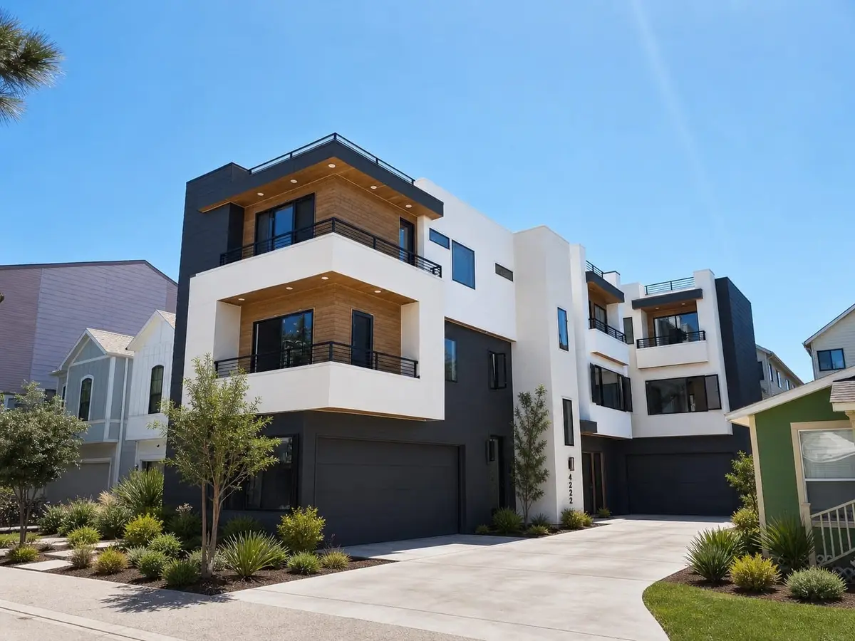 4125 Marina St, Houston, TX 77007 - #1