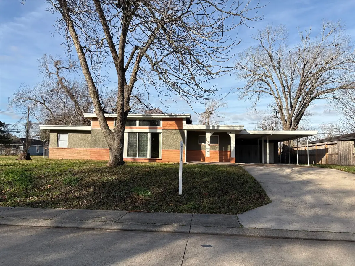 159 Oak Drive, Lake Jackson, TX 77566 - #1