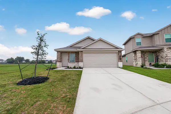2074 Legacy Hills Drive, Houston, TX 77067