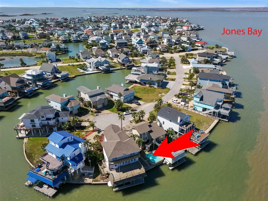 1306 Outrigger, Tiki Island, TX 77554 - #2