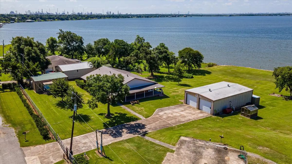 1730 Hillcrest Street, Baytown, TX 77520 - #1