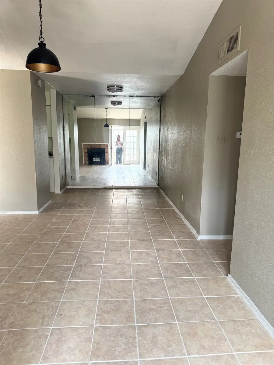 12500 Sandpiper Drive #212, Houston, TX 77035 - Image #3