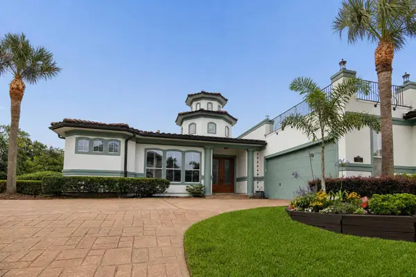 537 Villa Drive, Seabrook, TX 77586