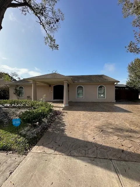 12102 SE Fairbury Drive, Houston, TX 77089 - Image #3