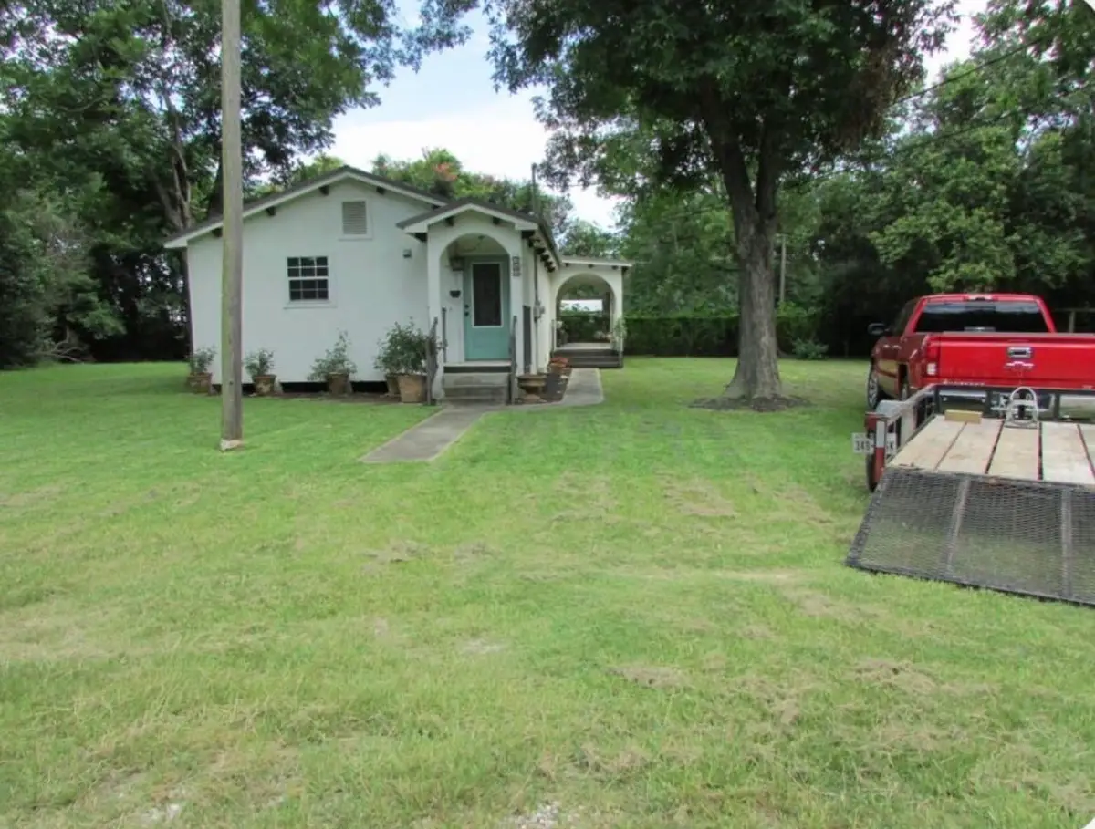 363 W Santa Fe Street, Conroe, TX 77301 - #1