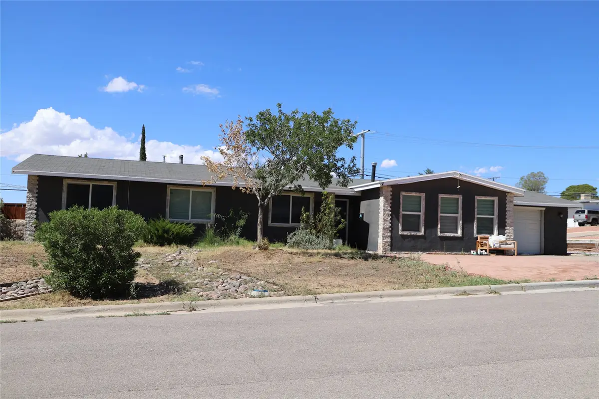 3741 Greenwich Drive, El Paso, TX 79902 - #1
