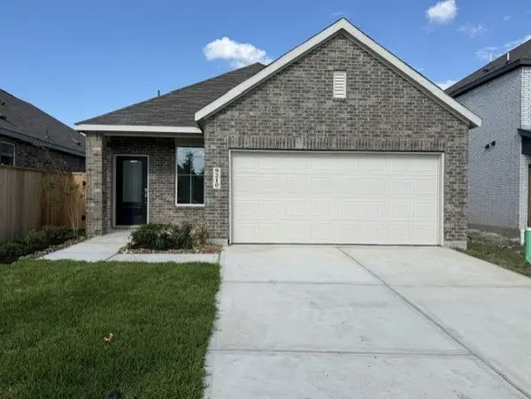 9210 Callum Nest Court, Baytown, TX 77521