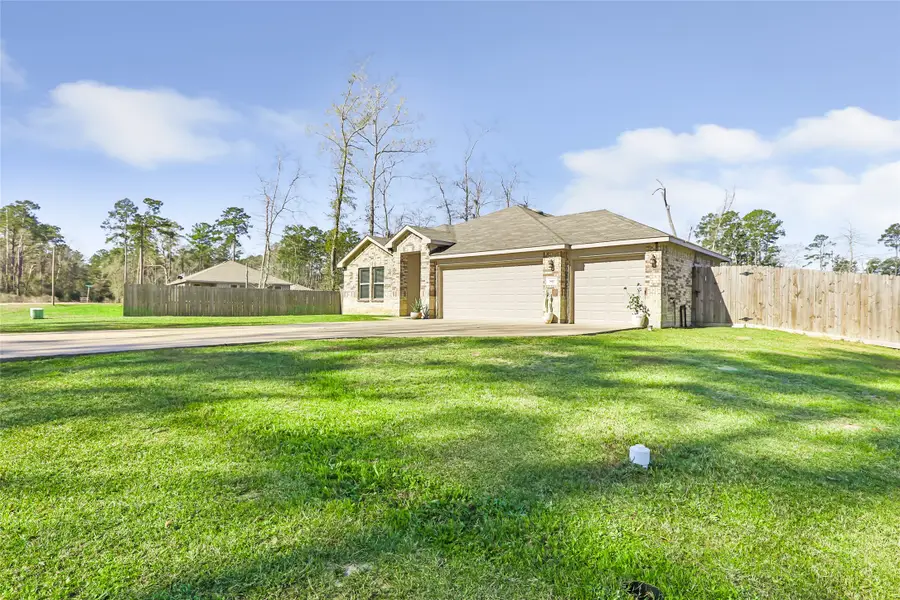 811 Republic Road, New Caney, TX 77357 - #3