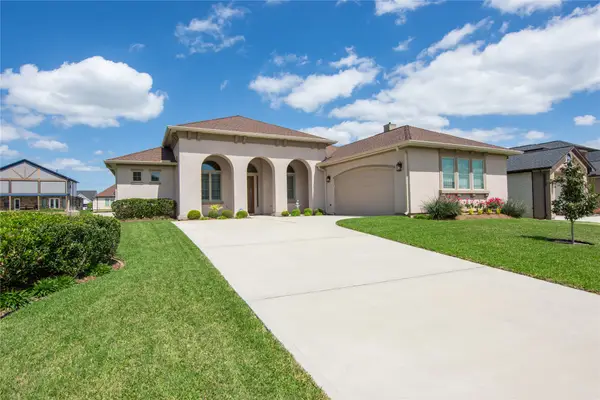 12566 St Ann Ct, Willis, TX 77318