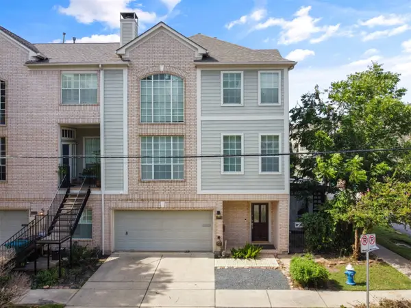 5502 Rose Street, Houston, TX 77007