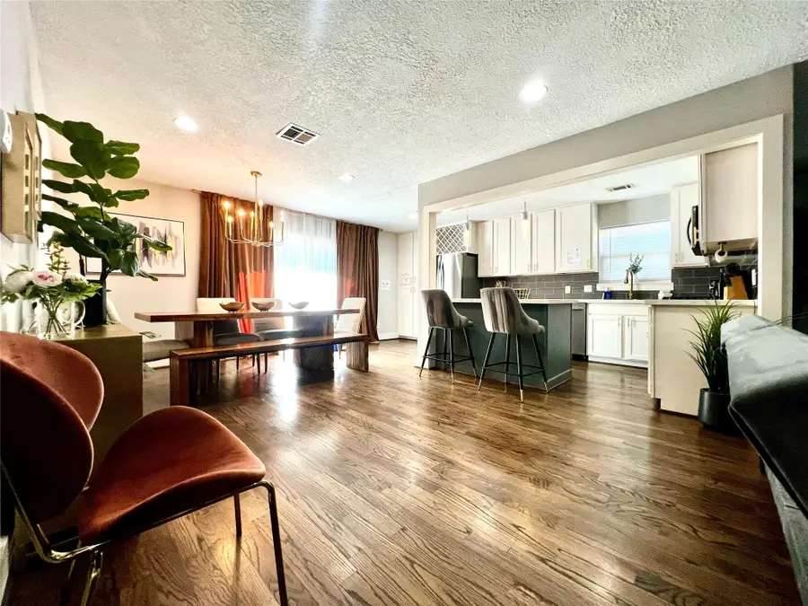 5719 Viking Drive, Houston, TX 77092 - Image #3