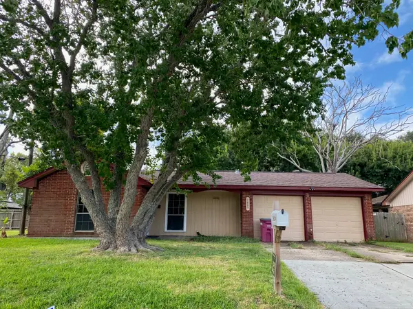 1809 W 8th Street, Freeport, TX 77541