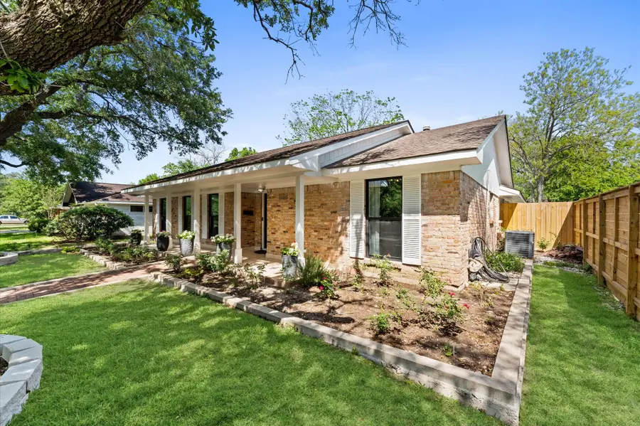 10807 Chimney Rock Road, Houston, TX 77096 - Image #3