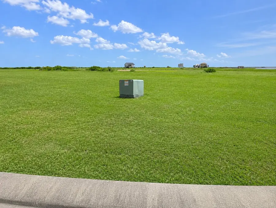 3433 Chateau Way, Palacios, TX 77465 - #2
