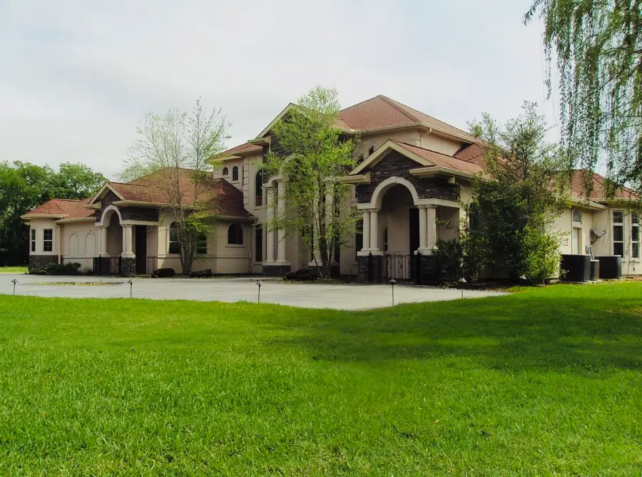 6719 Spring Cypress Road, Spring, TX 77379 - Image #2