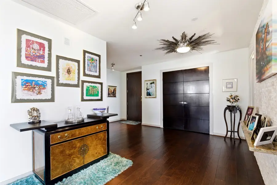 3350 Mccue Road #2402, Houston, TX 77056 - Image #3