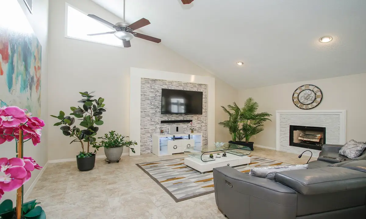 2110 Woodland Park Drive, Houston, TX 77077 - #1