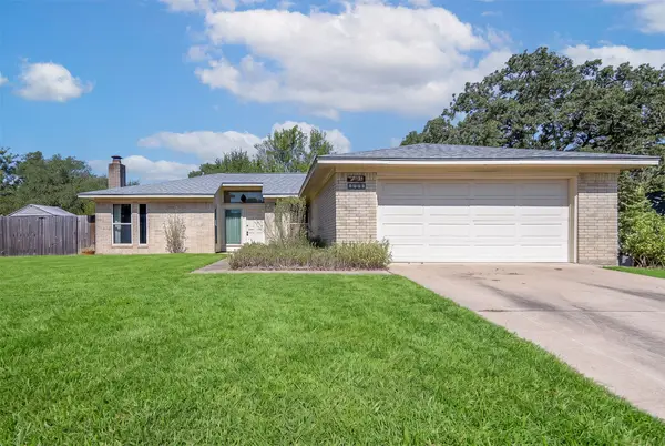 1703 Todd Trail, College Station, TX 77845