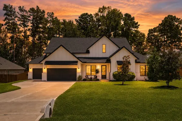 219 Old Pines Lane, Magnolia, TX 77354