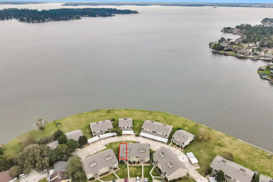 158 April Point Drive S #158, Conroe, TX 77356 - Image #2