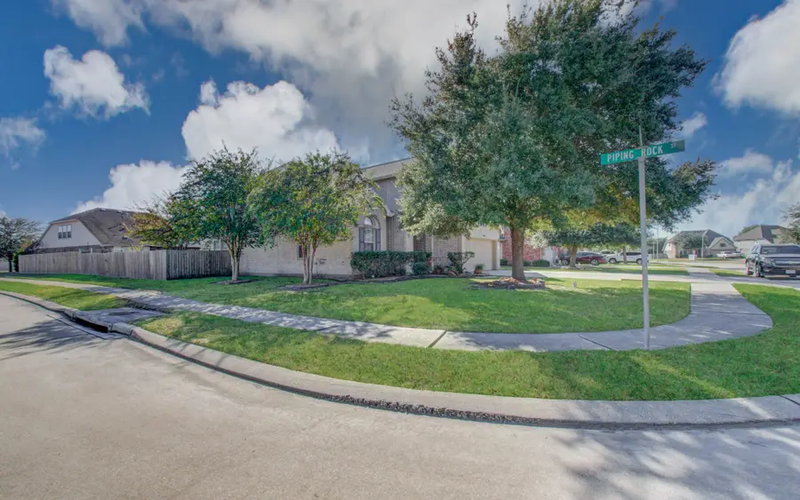 5122 Creekside Avenue, Baytown, TX 77523 - Image #3