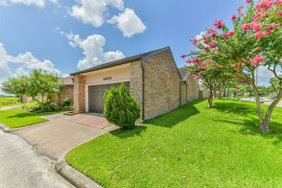 16802 Hartwood Way, Houston, TX 77058 - #2